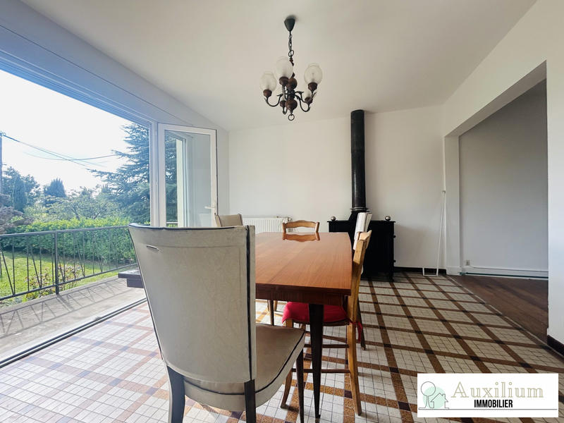 Maison - 85 m² - 5 pièces