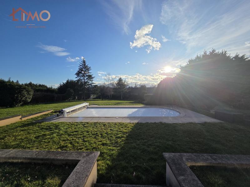 Maison - 170 m² - 7 pièces