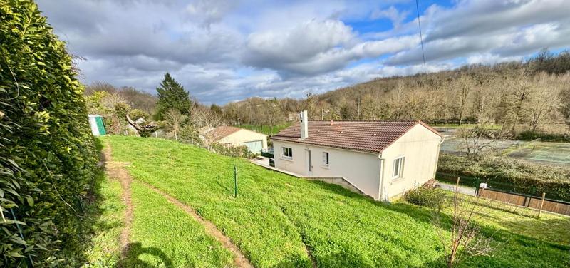 Maison - 64 m² - 3 pièces