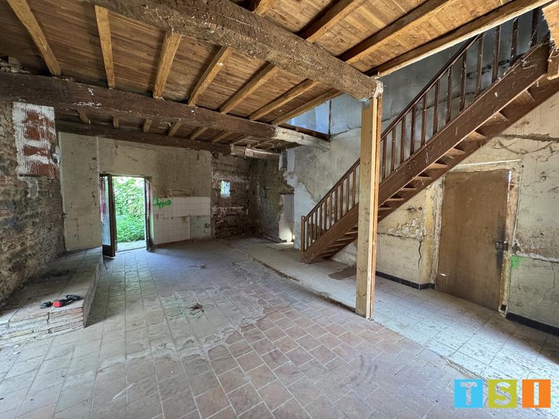 Maison - 121 m² - 2 pièces