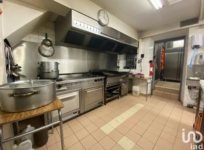 Local commercial - 200 m²