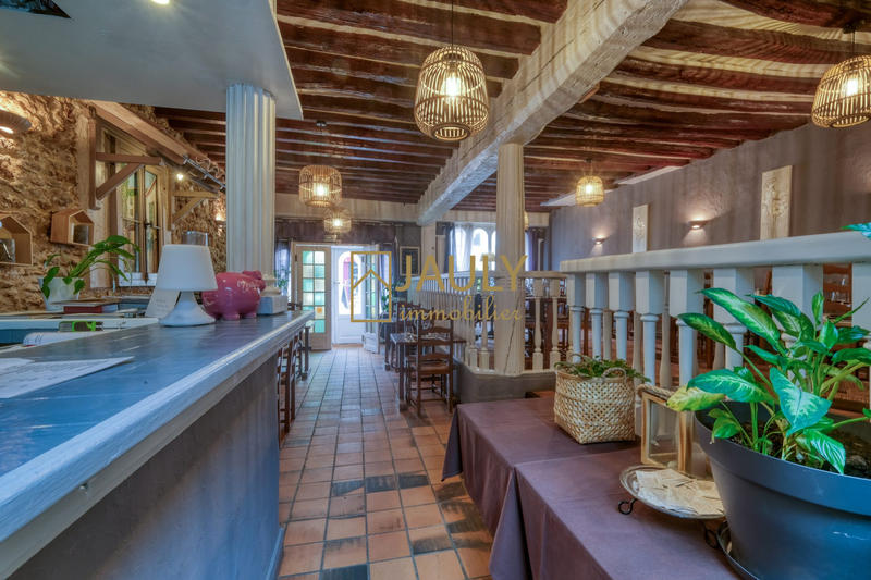 Fonds de commerce - Hôtellerie / Restauration - 420 m²