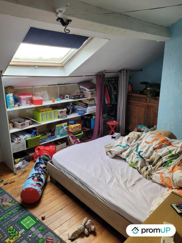 Maison - 134 m² - 2 pièces