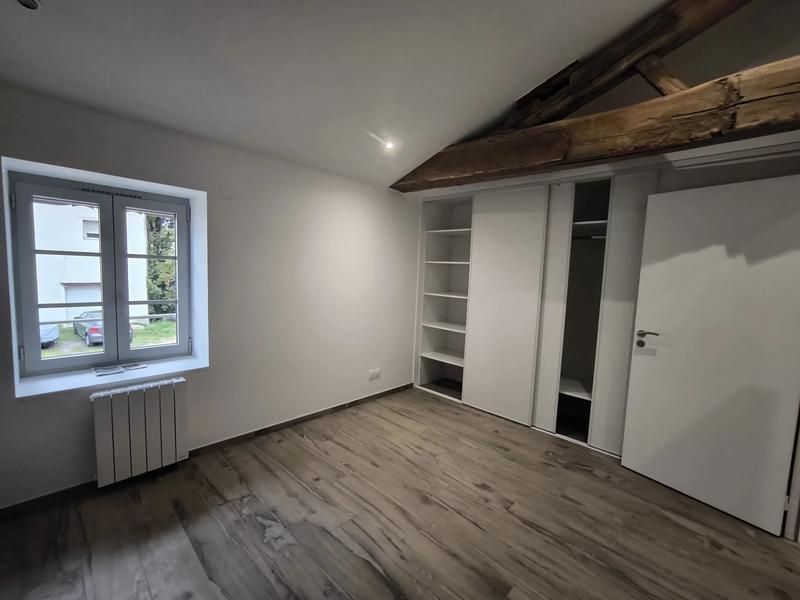 Appartement - 79 m² - 5 pièces