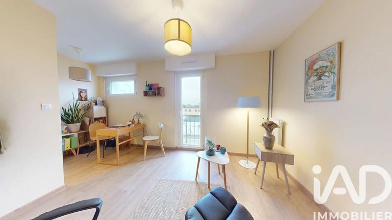 Studio - 14 m² - 1 pièce