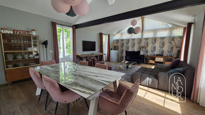 Maison ancienne - 223 m² - 8 pièces