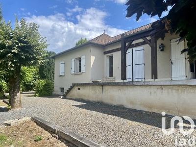 Maison - 126 m² - 7 pièces