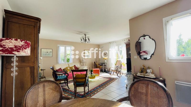 Maison - 90 m² - 3 pièces