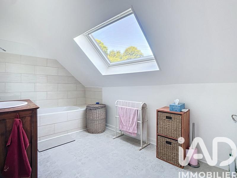 Maison - 121 m² - 7 pièces