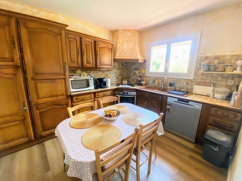 Maison - 92 m² - 5 pièces