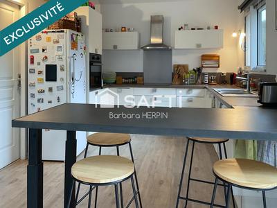 Maison - 117 m² - 6 pièces