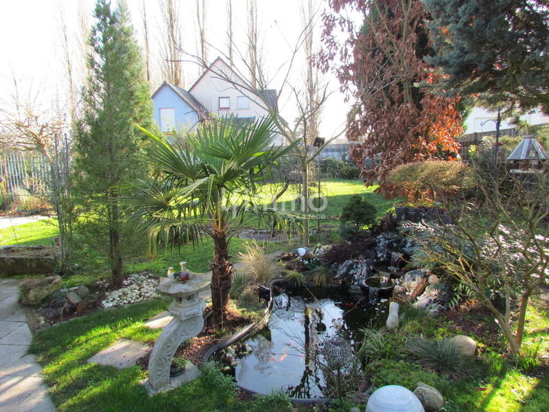 Maison - 180 m² - 7 pièces