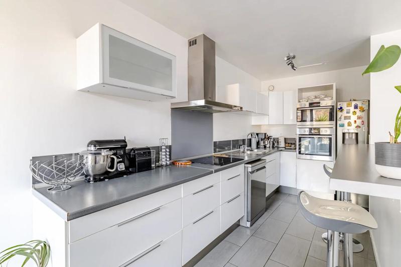 Appartement - 92 m² - 5 pièces