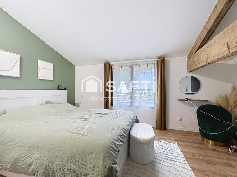 Maison - 102 m² - 4 pièces