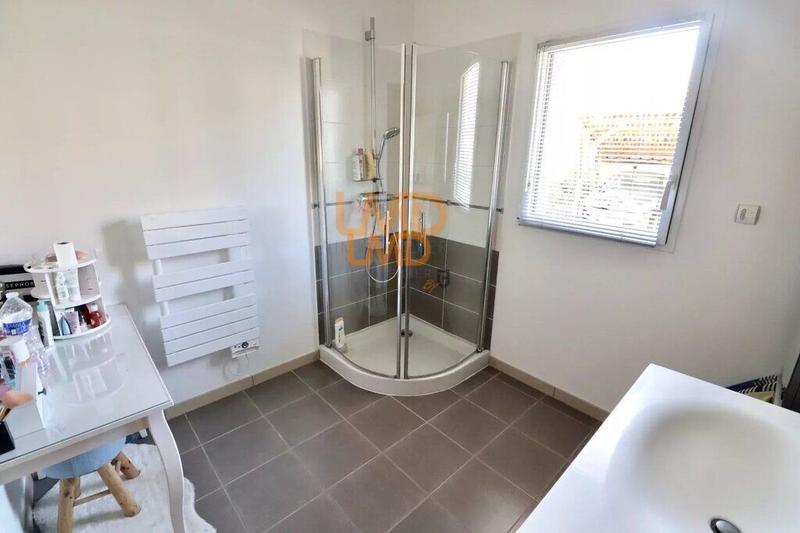 Villa - 279 m² - 7 pièces