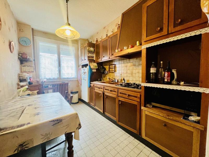 Maison - 115 m² - 10 pièces