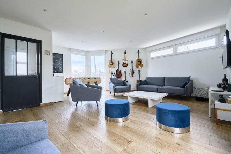 Maison - 134 m² - 5 pièces