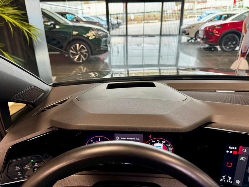 Volkswagen Golf VIII 2.0 Tdi Scr 200 Gtd Dsg7