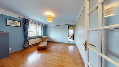 Pavillon - 316 m² - 12 pièces