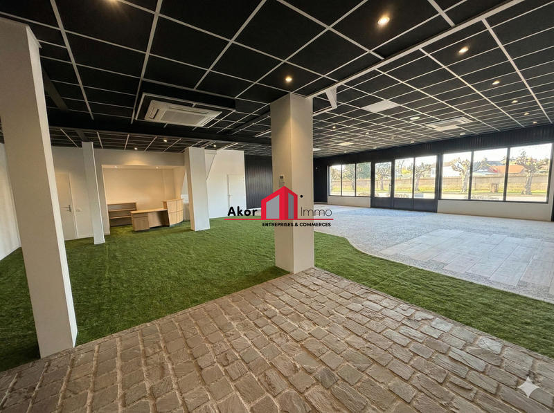 Local commercial - 171 m²