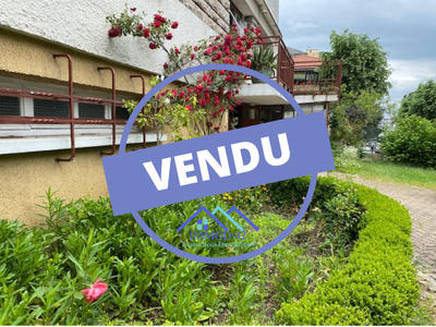 Maison - 151 m² - 5 pièces