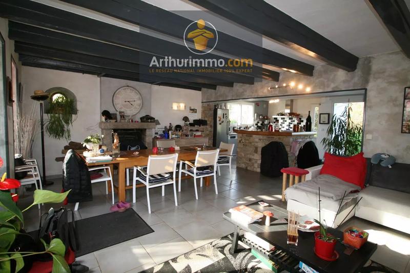 Maison - 99 m² - 4 pièces