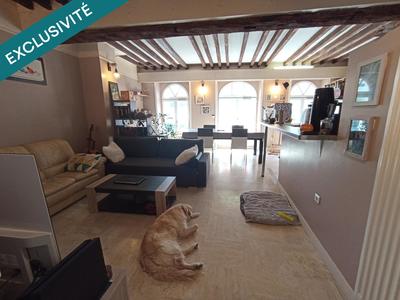 Appartement - 99 m² - 5 pièces