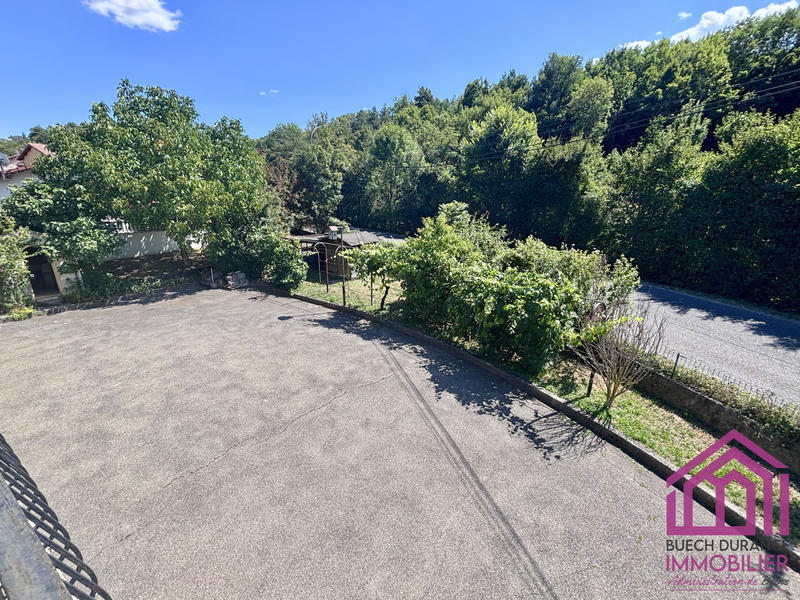 Maison - 199 m² - 10 pièces