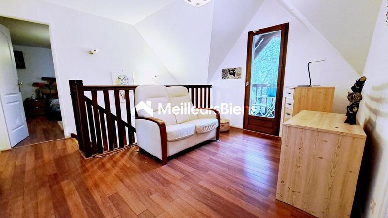 Maison - 190 m² - 8 pièces