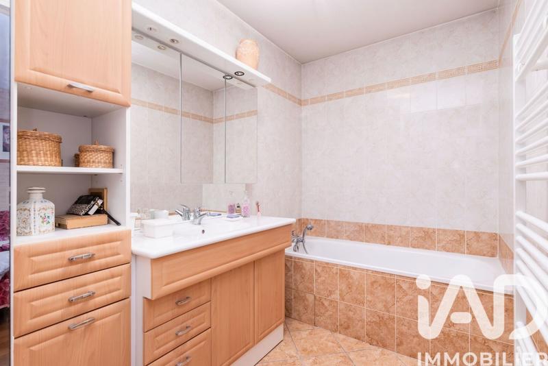 Appartement - 101 m² - 4 pièces