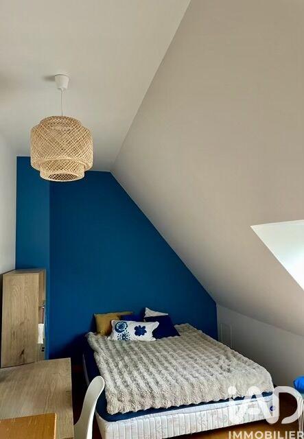 Maison - 185 m² - 7 pièces