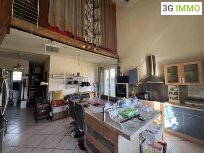 Maison - 117 m² - 6 pièces