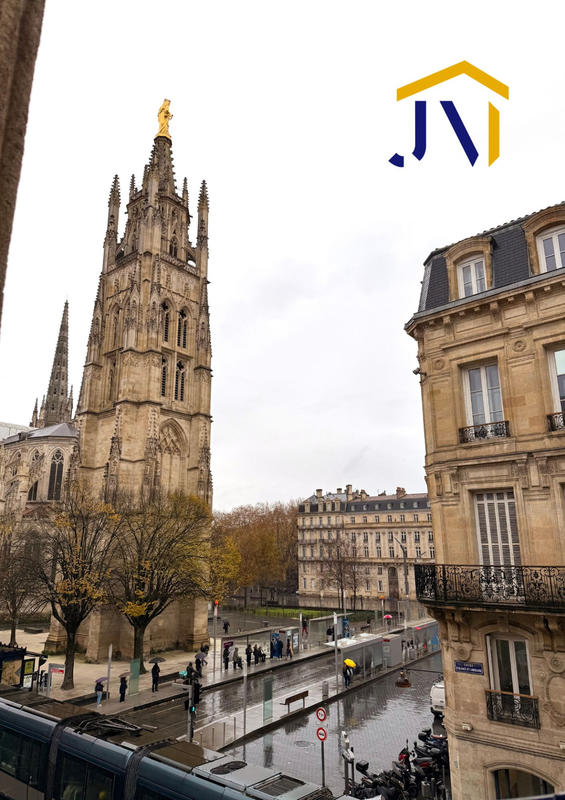 Appartement - 92 m² - 3 pièces