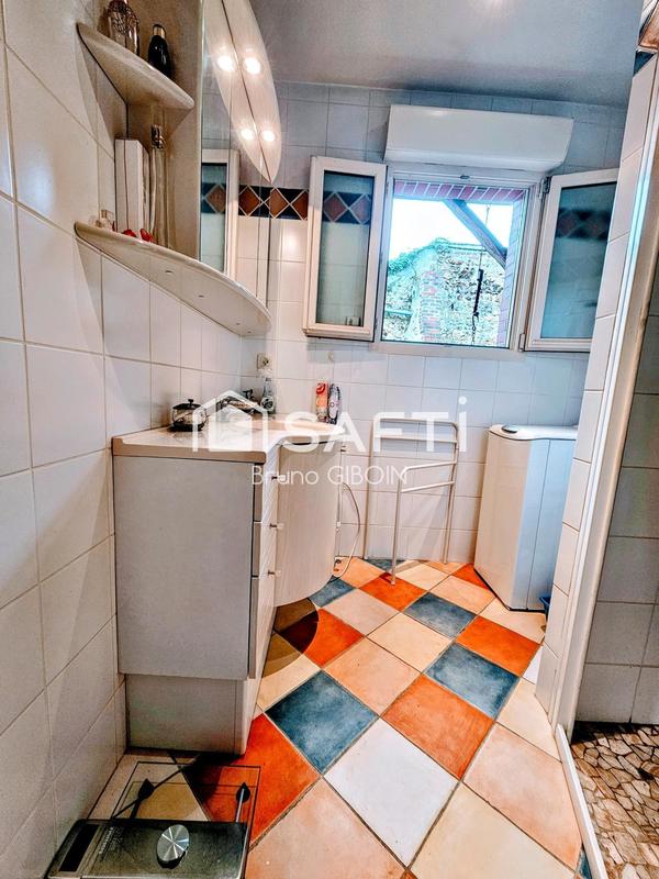 Maison - 97 m² - 3 pièces