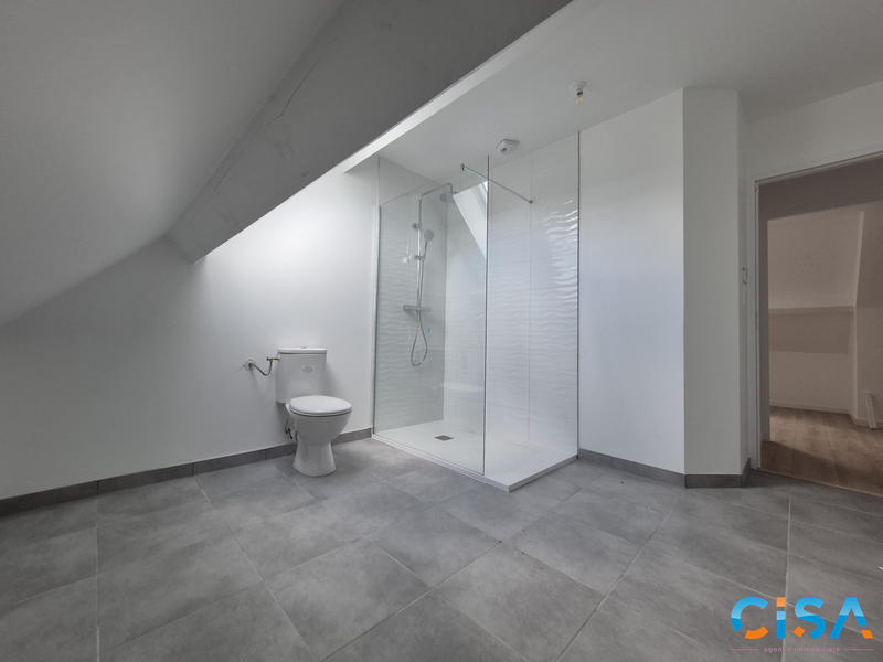 Maison traditionnelle - 96 m² - 4 pièces