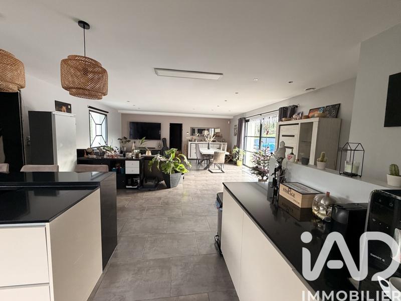 Maison - 150 m² - 5 pièces