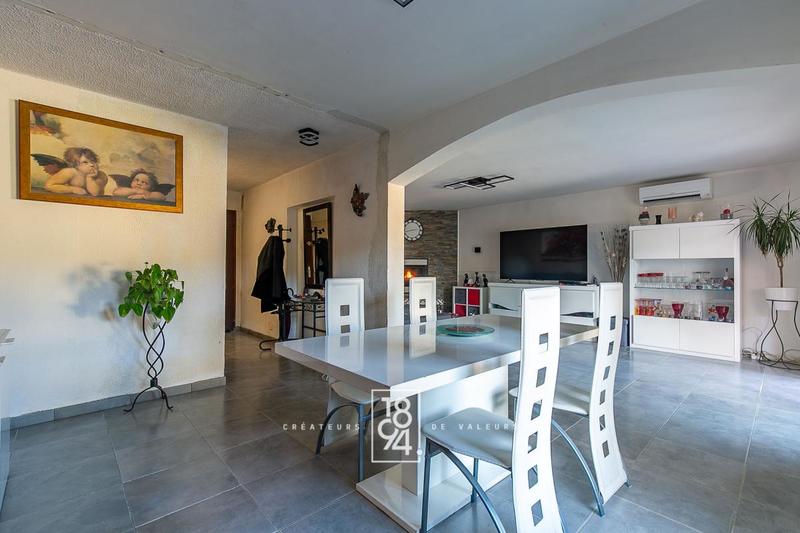 Maison - 122 m² - 5 pièces