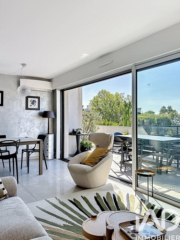 Appartement - 80 m² - 4 pièces