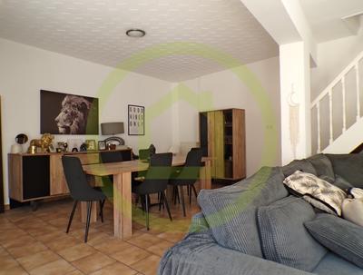 Maison - 91 m² - 4 pièces