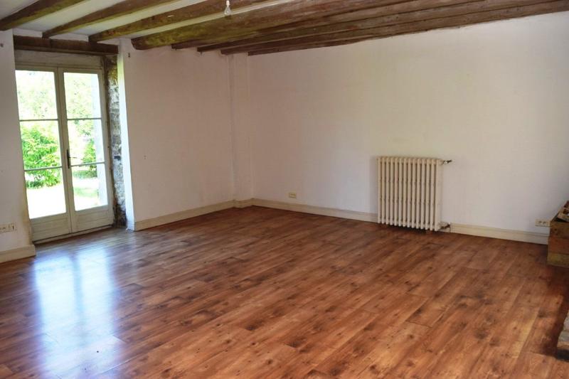 Maison - 202 m² - 9 pièces