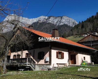 Châlet - 205 m² - 3 pièces