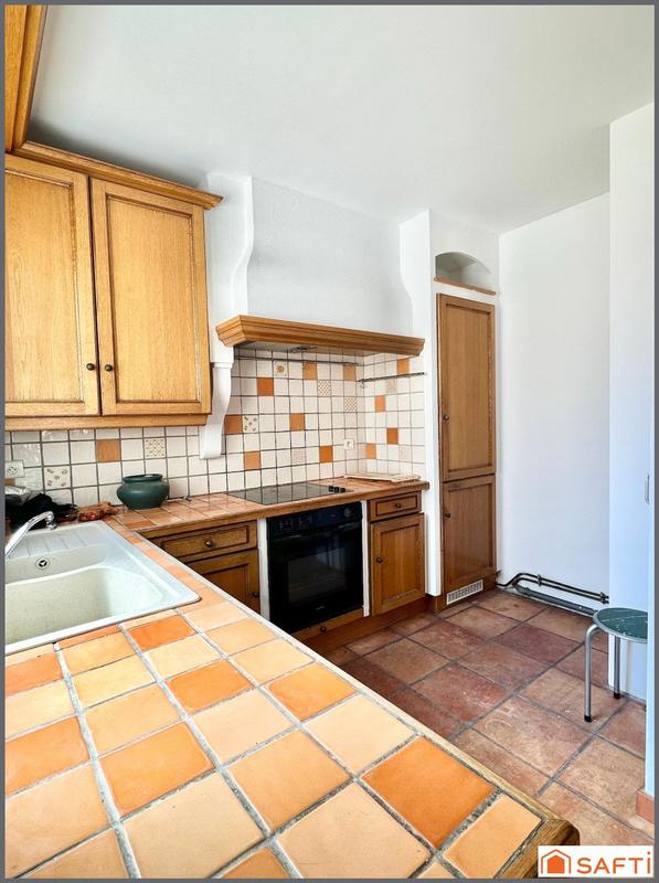 Appartement - 81 m² - 3 pièces