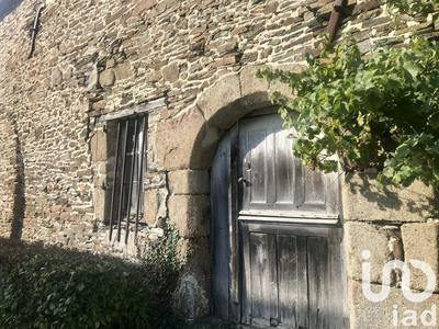 Maison - 277 m² - 5 pièces