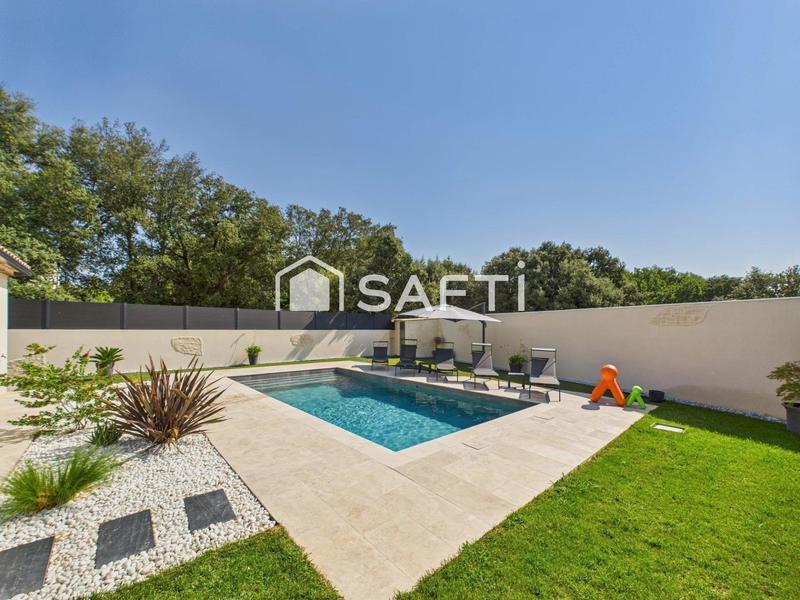 Maison - 181 m² - 6 pièces