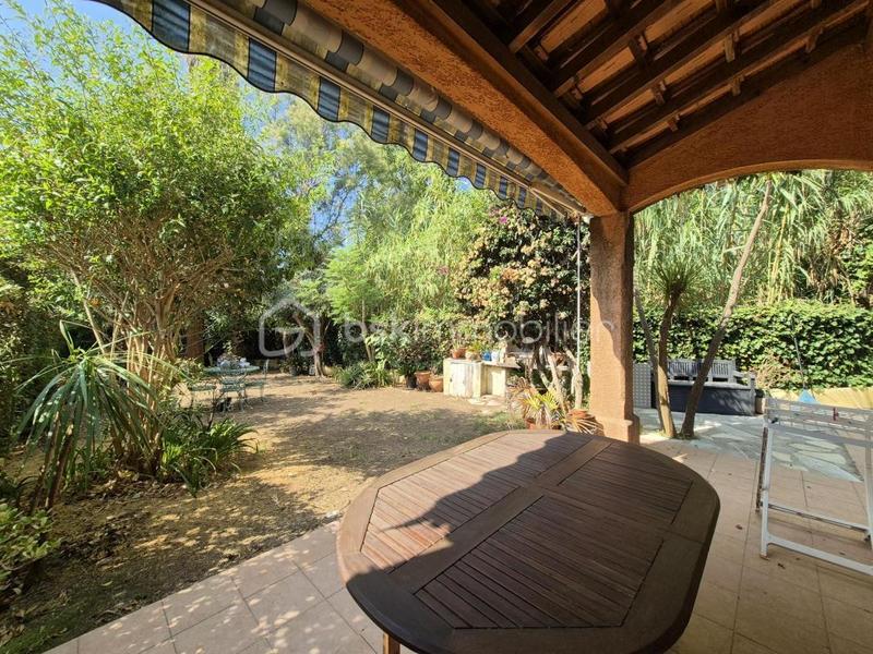 Maison - 87 m² - 5 pièces