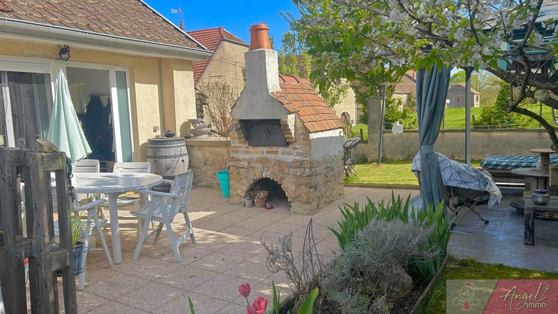 Maison - 90 m² - 4 pièces