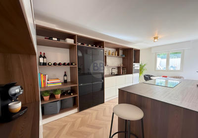 Appartement - 100 m² - 4 pièces