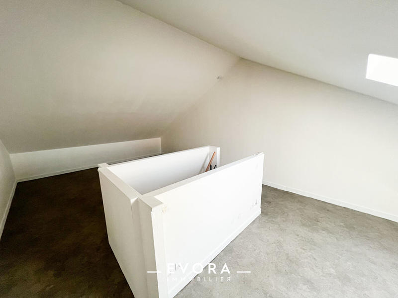 Immeuble - 8 pièces