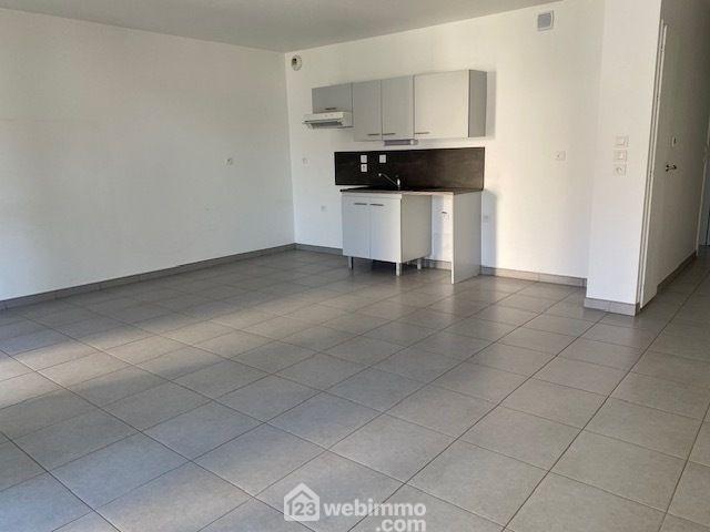 Appartement - 77 m² - 3 pièces