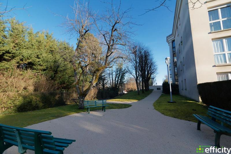 Appartement - 108 m² - 3 pièces